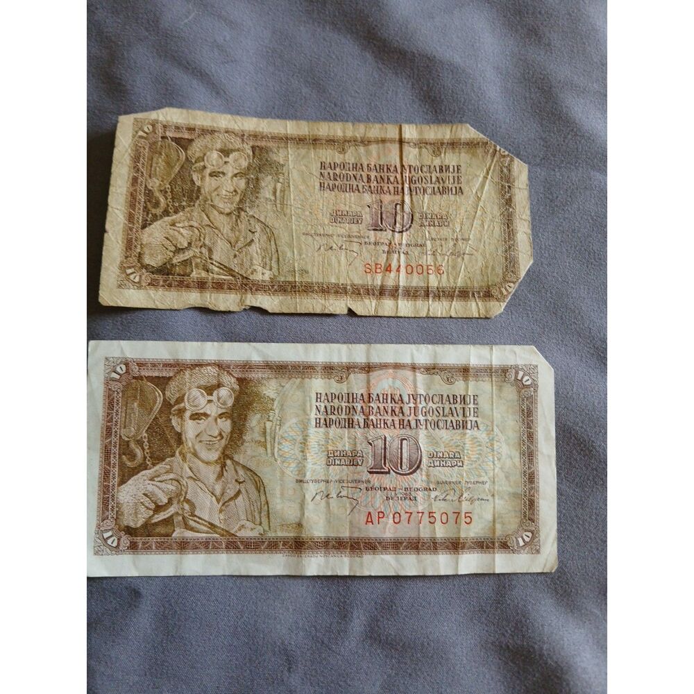 Lot of 2 Yugoslavia 10 Dinara Banknotes Arif Heralic Worker Vintage Currency